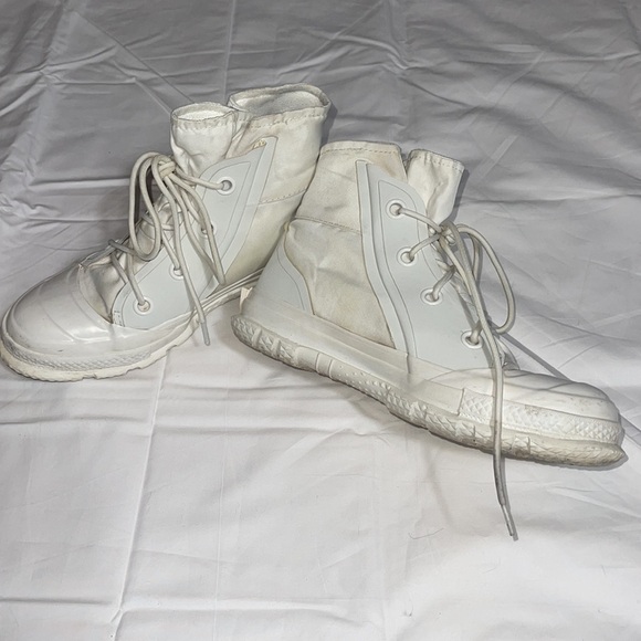 Converse Chuck Taylor All-Star
MC18 High Gore-tex White size M5 W7 - Picture 9 of 14